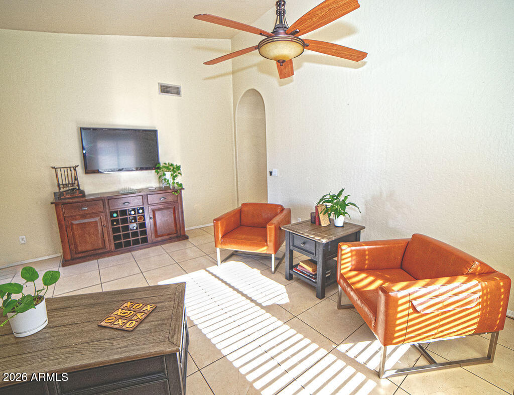 1627 W SAN REMO Street