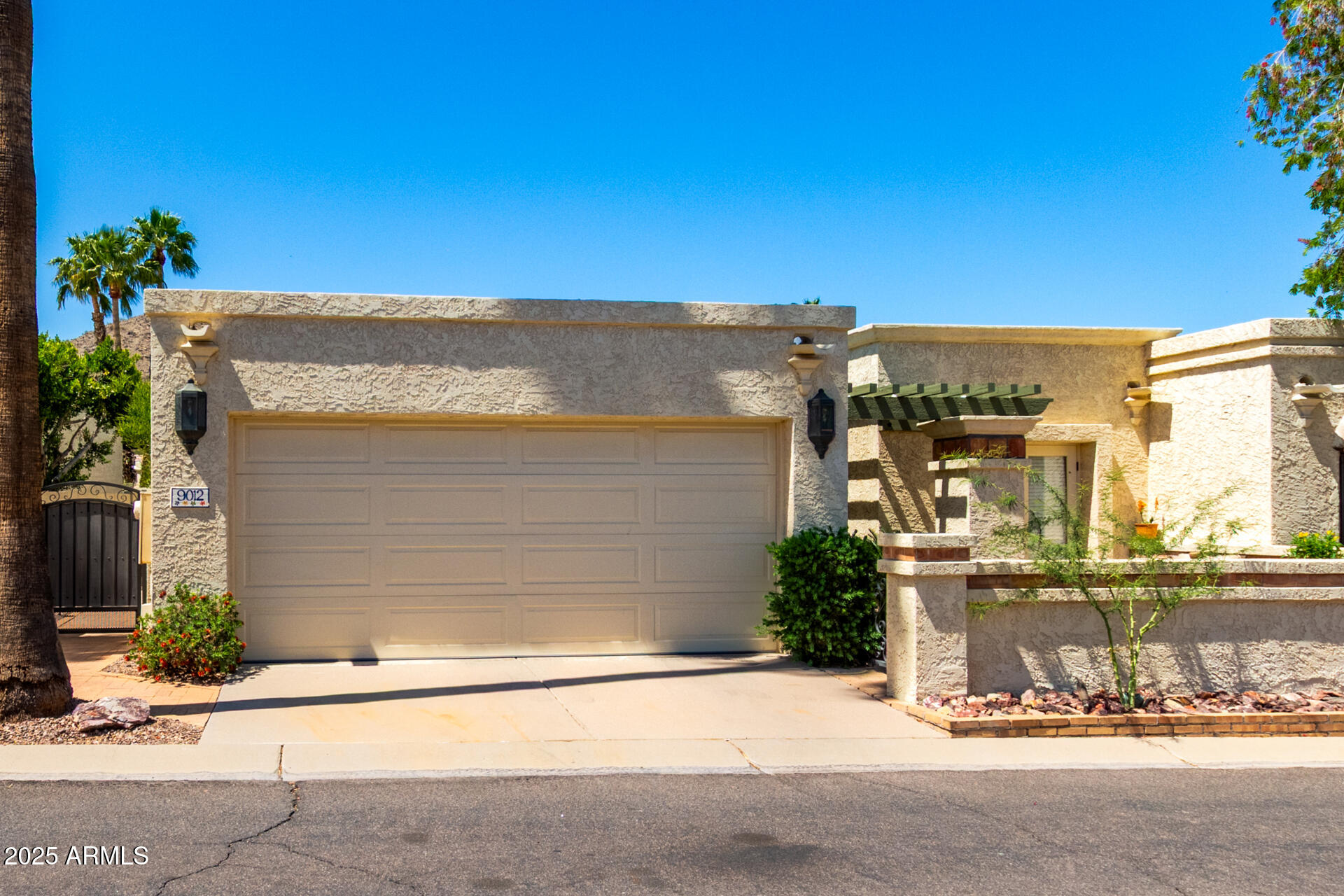 9012 S 47TH Place