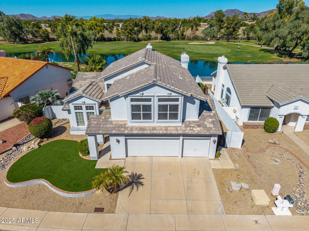 Photo of 6914 W Escuda Drive, Glendale, AZ 85308 (MLS # 6919390)