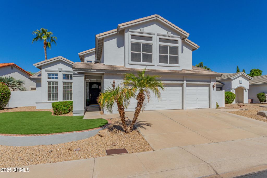 Photo of 6914 W Escuda Drive, Glendale, AZ 85308 (MLS # 6919390)