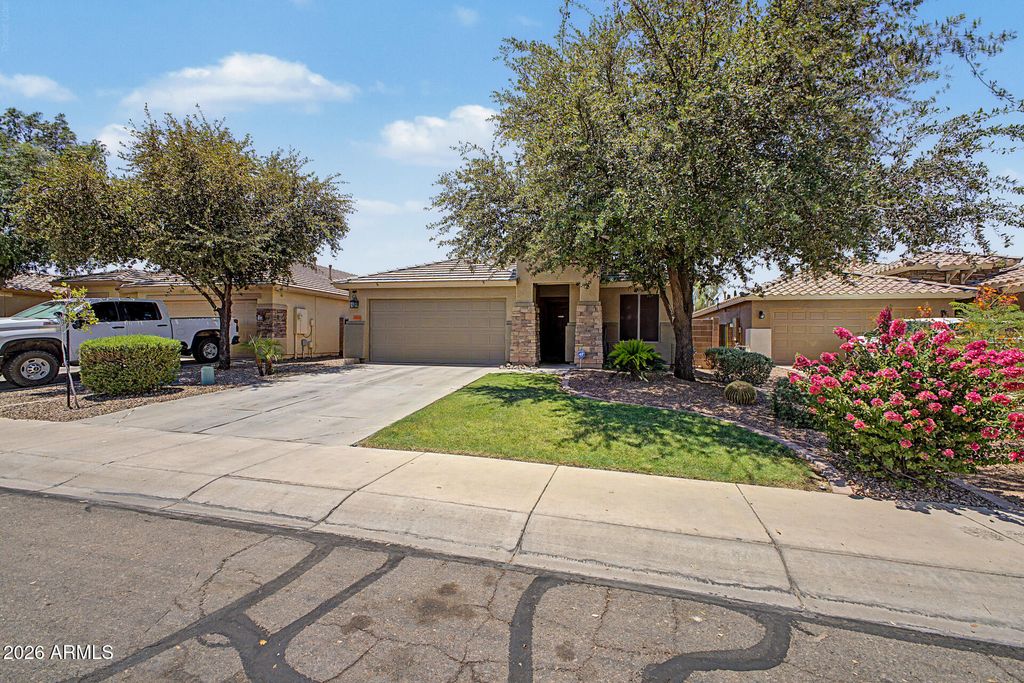 Photo of 34836 N Barzona Trail, San Tan Valley, AZ 85143 (MLS # 7039835)