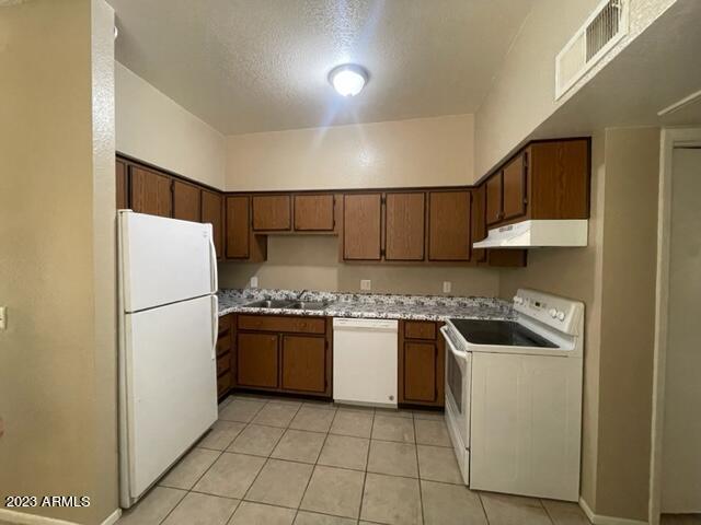 2802 E Monte Cristo Avenue Apt 102