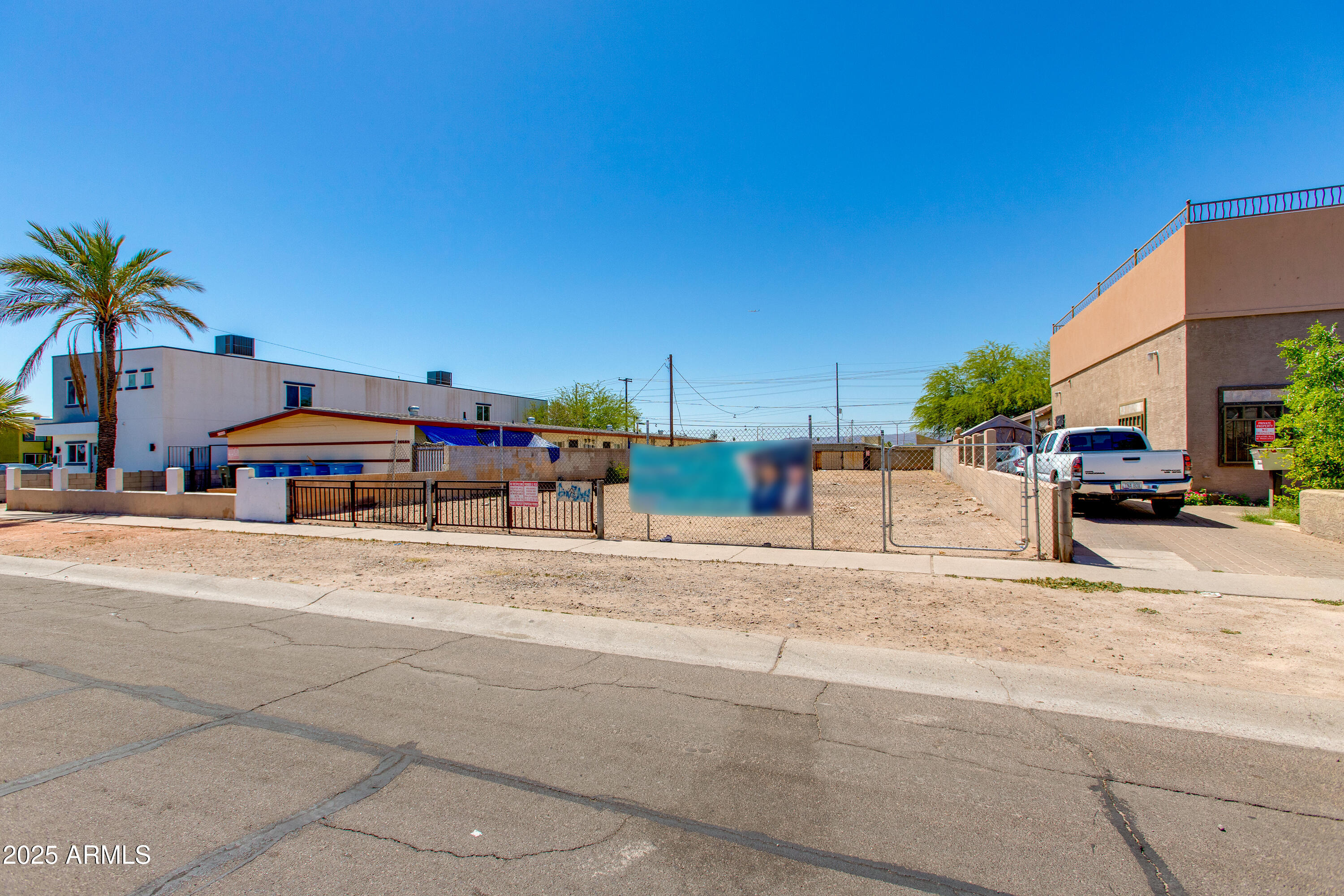 2145 E TAYLOR Street 11