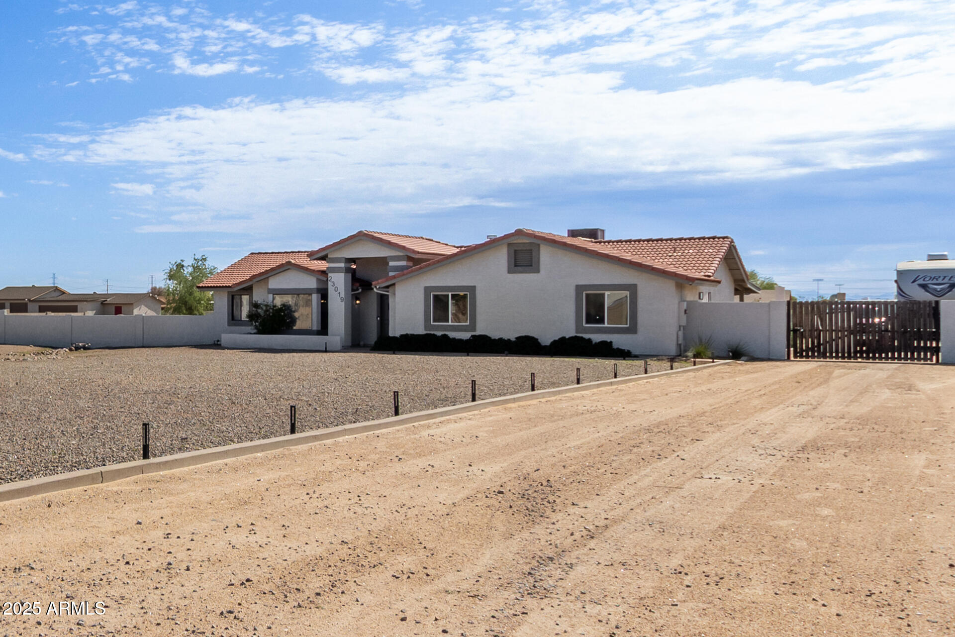 23019 W DURANGO Street