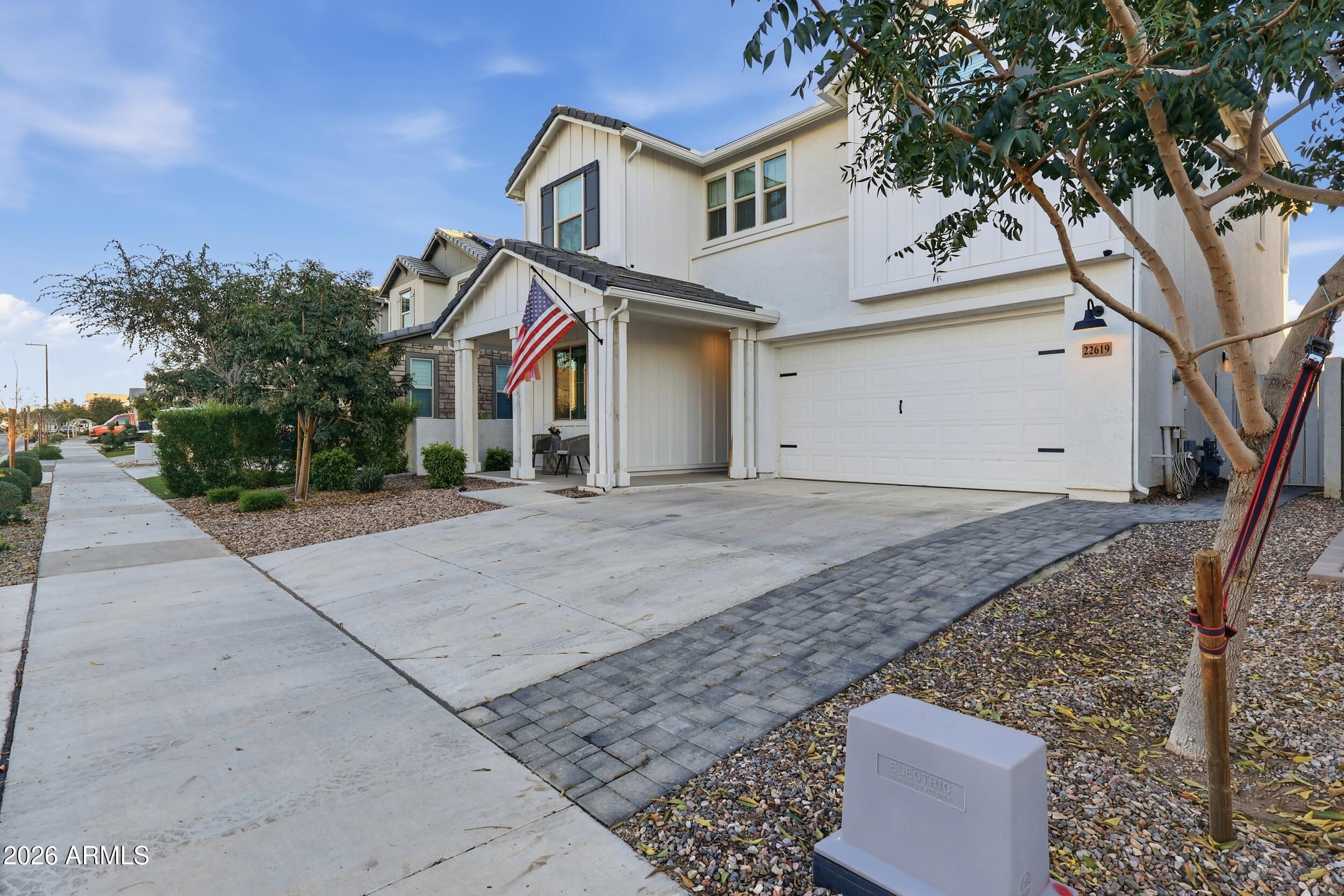 22619 E INDIANA Avenue