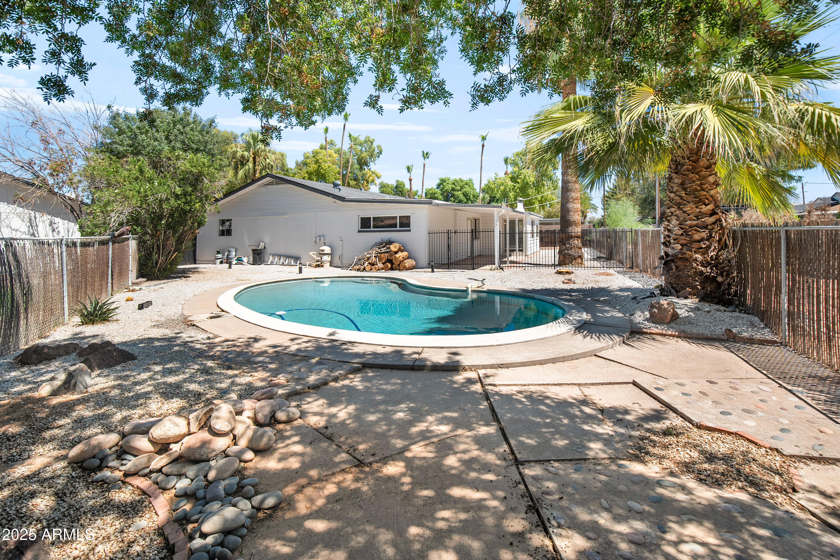 3933 E FLOWER Street