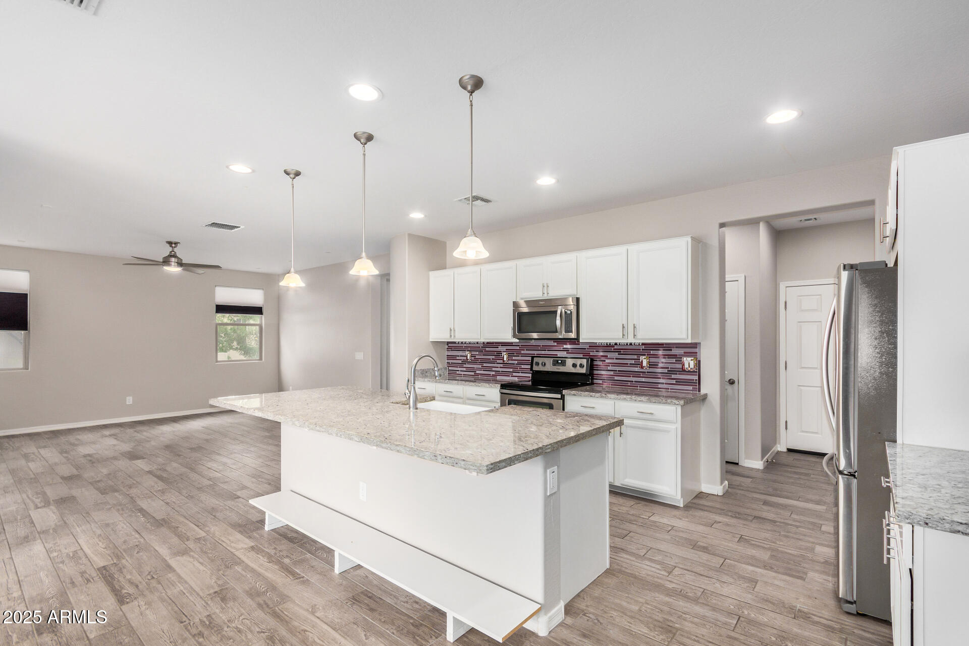 10320 E TUPELO Avenue