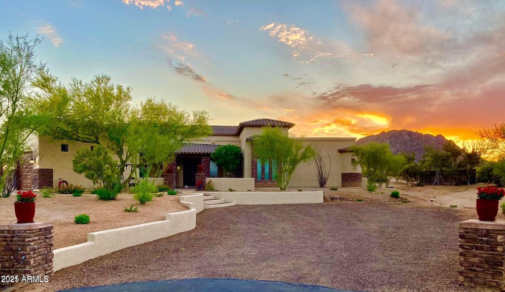 Photo of 31704 N 139th Place, Scottsdale, AZ 85262 (MLS # 6909826)