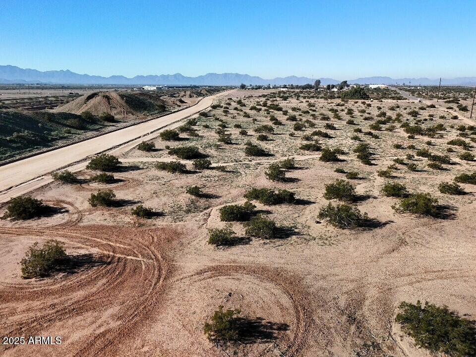 00 S Avenue 33E -- E 3-4