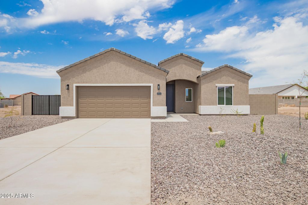 Photo of 8724 W Reventon Drive, Arizona City, AZ 85123 (MLS # 6905797)