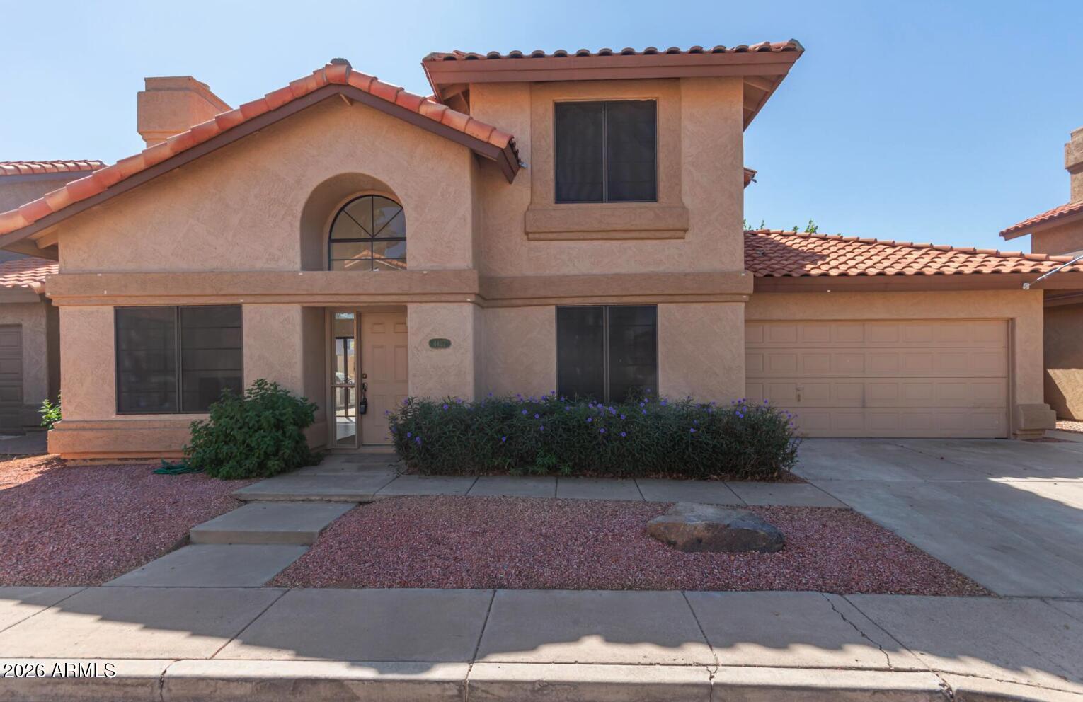 4437 E BLUEFIELD Avenue