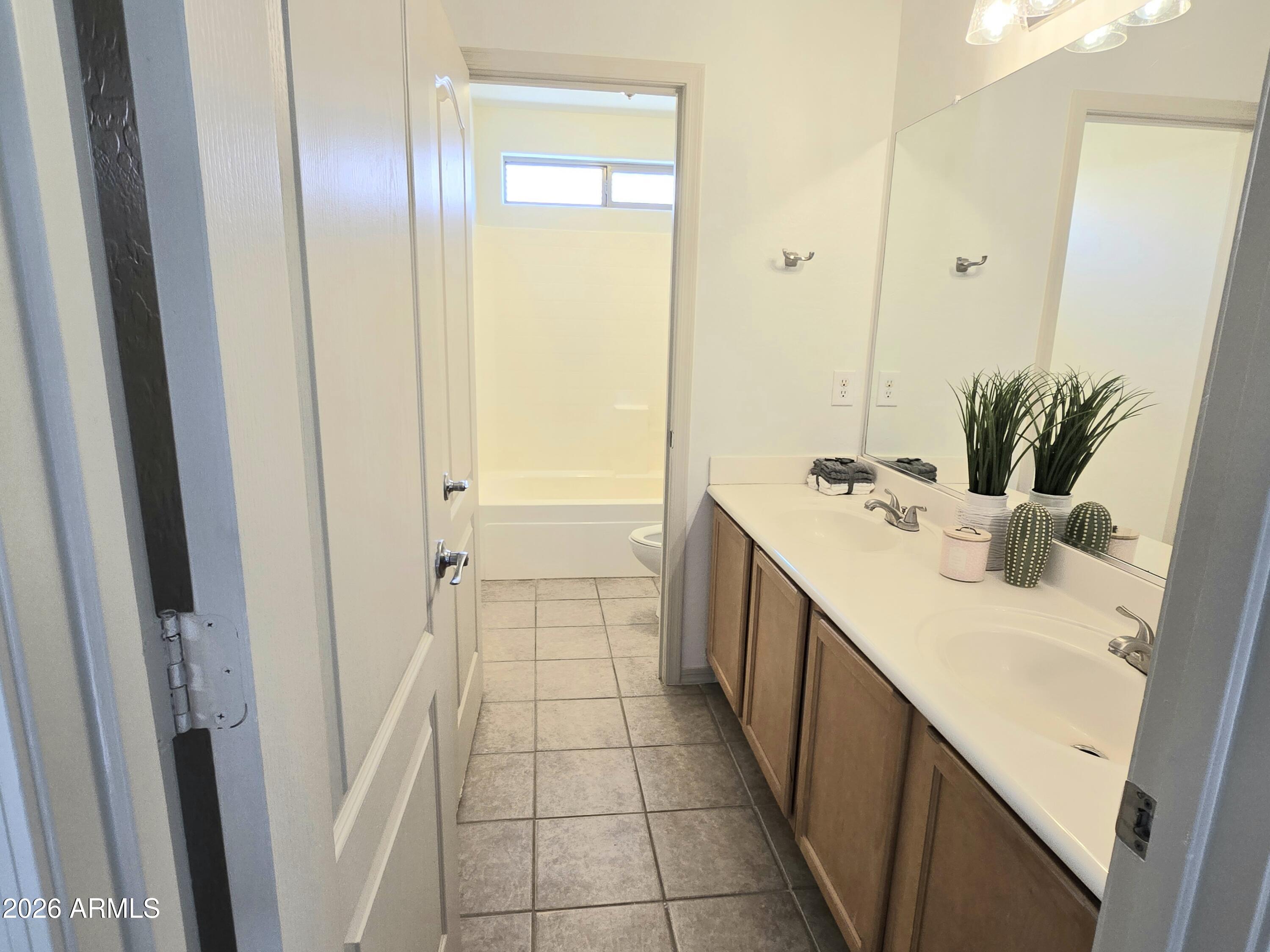 RANCHO VISTA - Residential
