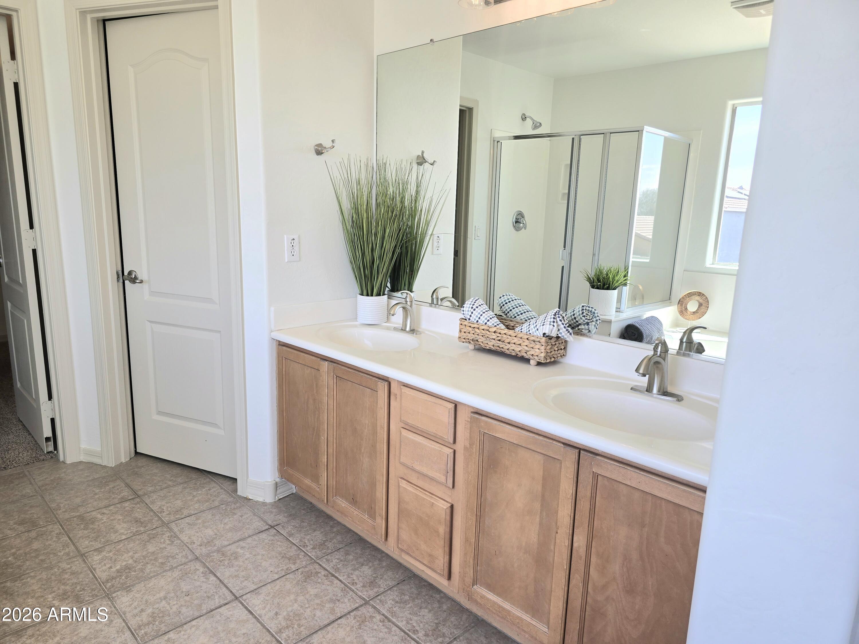 RANCHO VISTA - Residential