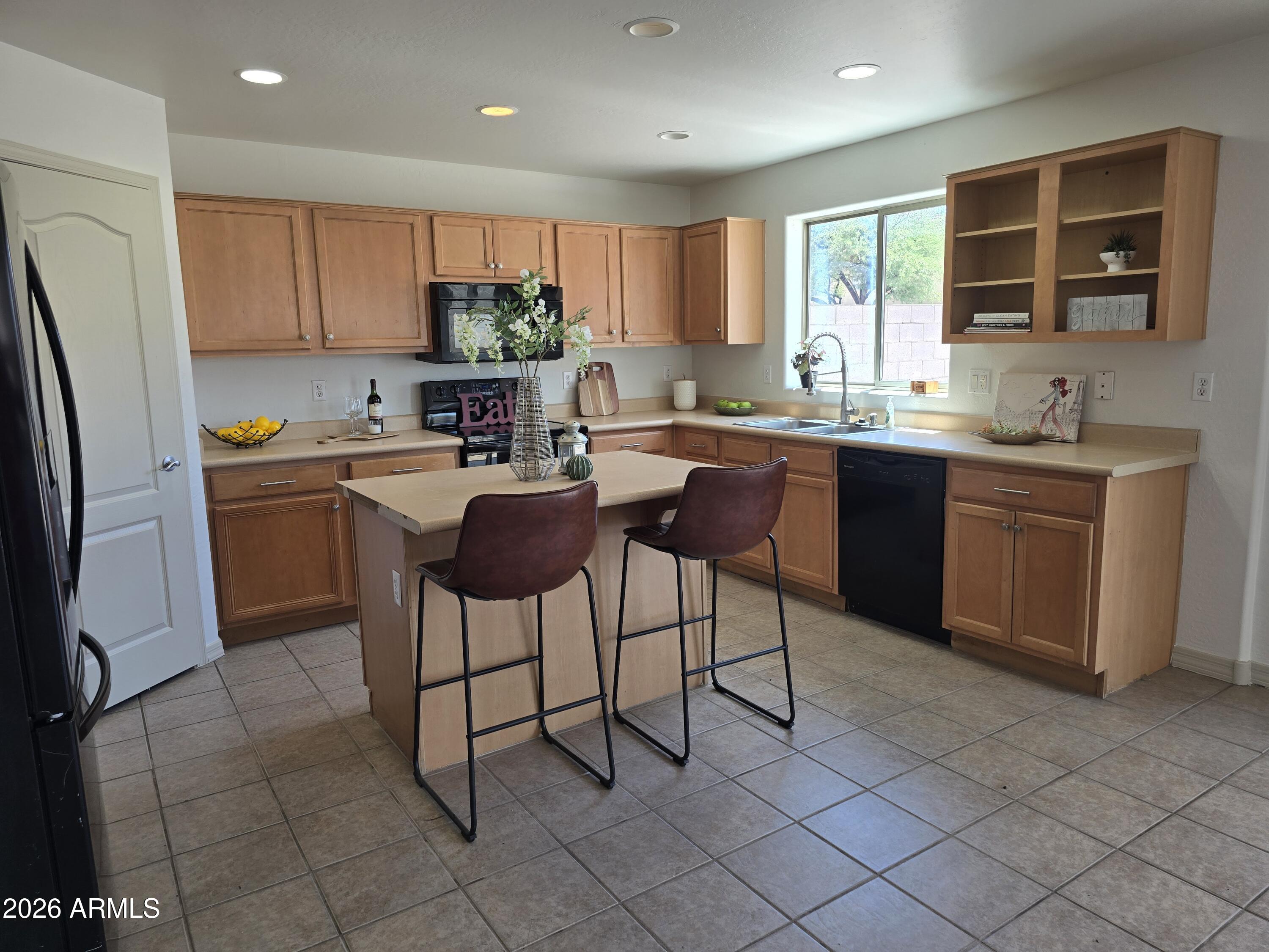 RANCHO VISTA - Residential