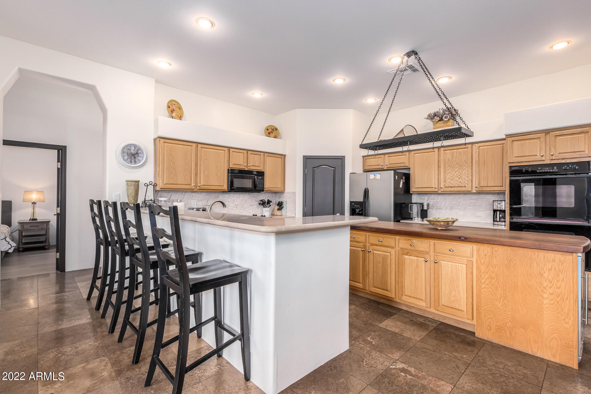 5872 E RED DOG Drive