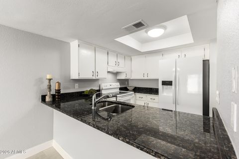 122 S HARDY Drive 40 Tempe AZ 85281