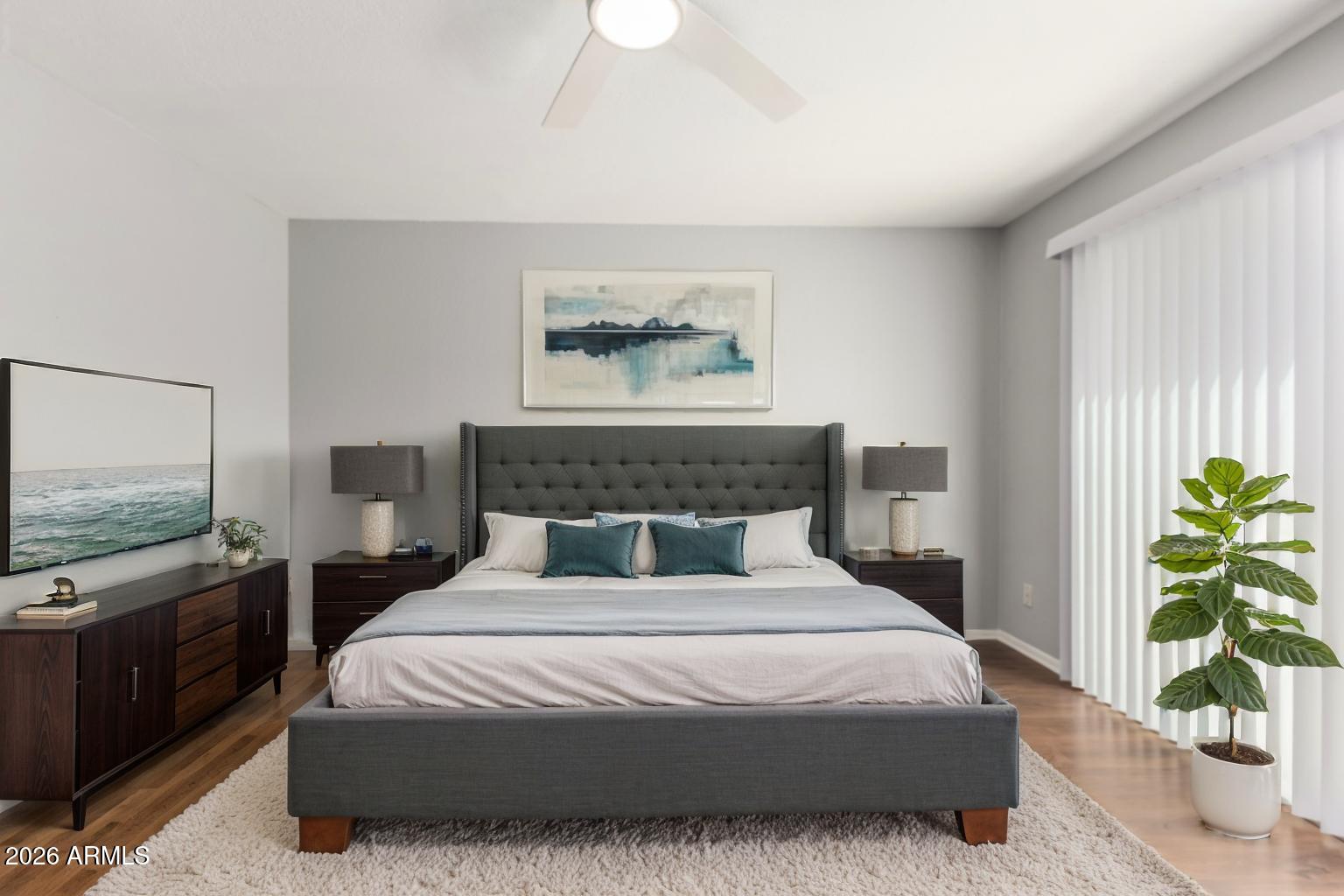 122 S HARDY Drive 40