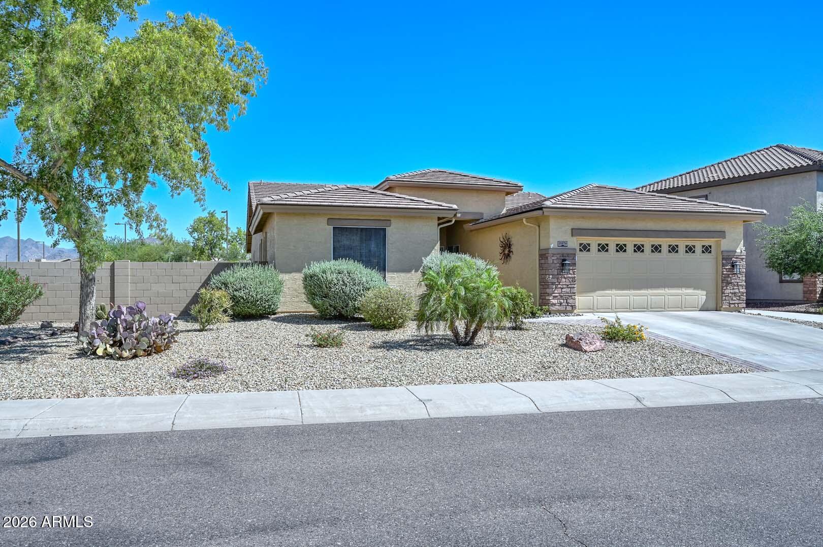 21974 W LASSO Lane W