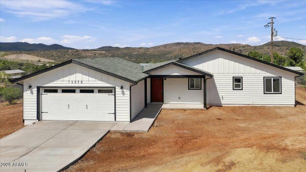 13370 S HIGH RD, MAYER, AZ 86333 - Image 8d2e4c6d609d3e39b9cf805eaf0eb91d/2161075434