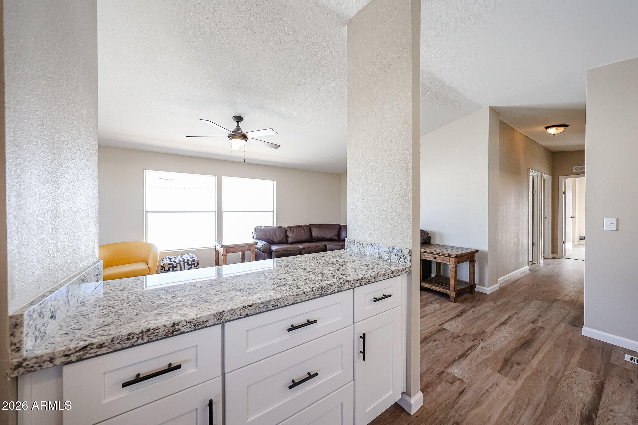 2650 W UNION HILLS Drive 365