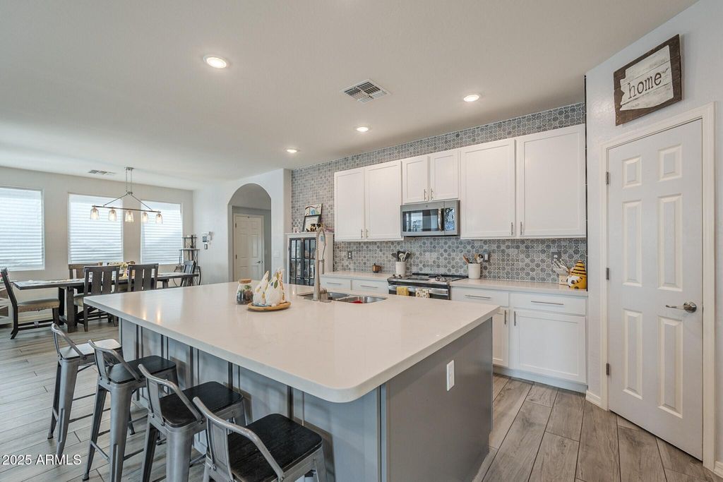 Photo of 413 N 120th Avenue, Avondale, AZ 85323 (MLS # 6921371)