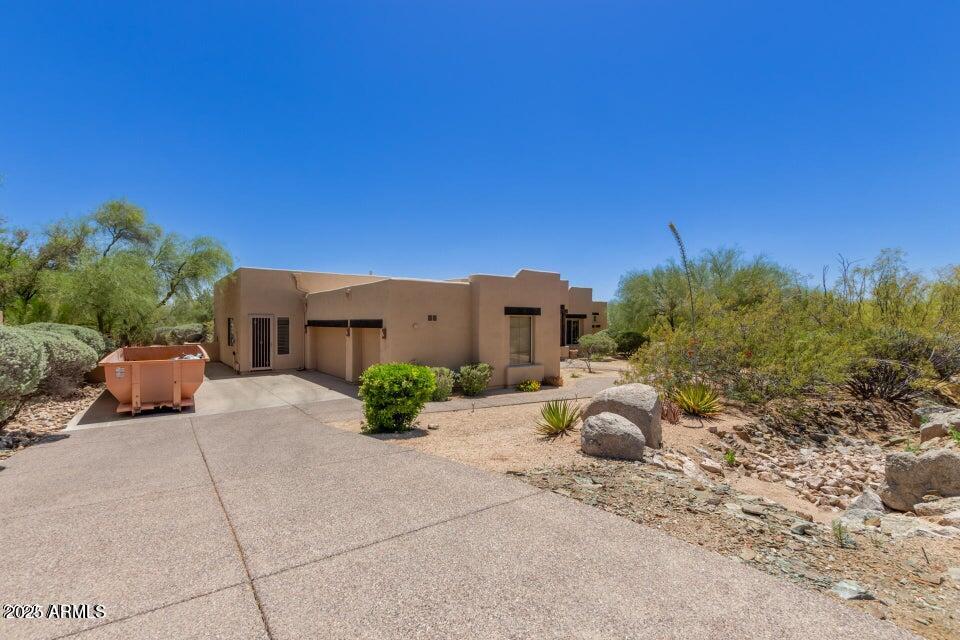 8115 E SAND FLOWER Drive