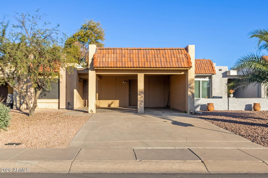 Photo of 5319 S Mitchell Drive, Tempe, AZ 85283 (MLS # 6982360)