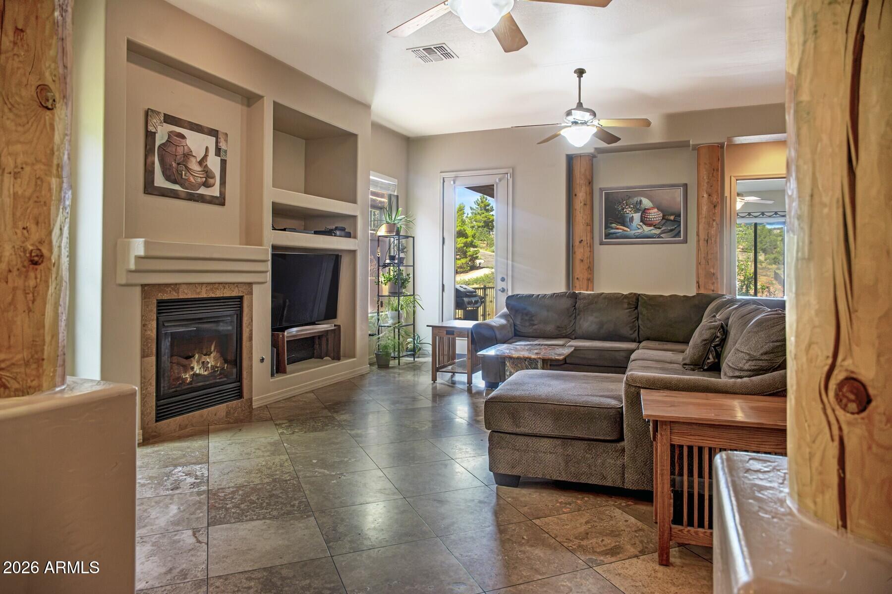 60 ROSE MOUNTAIN Court