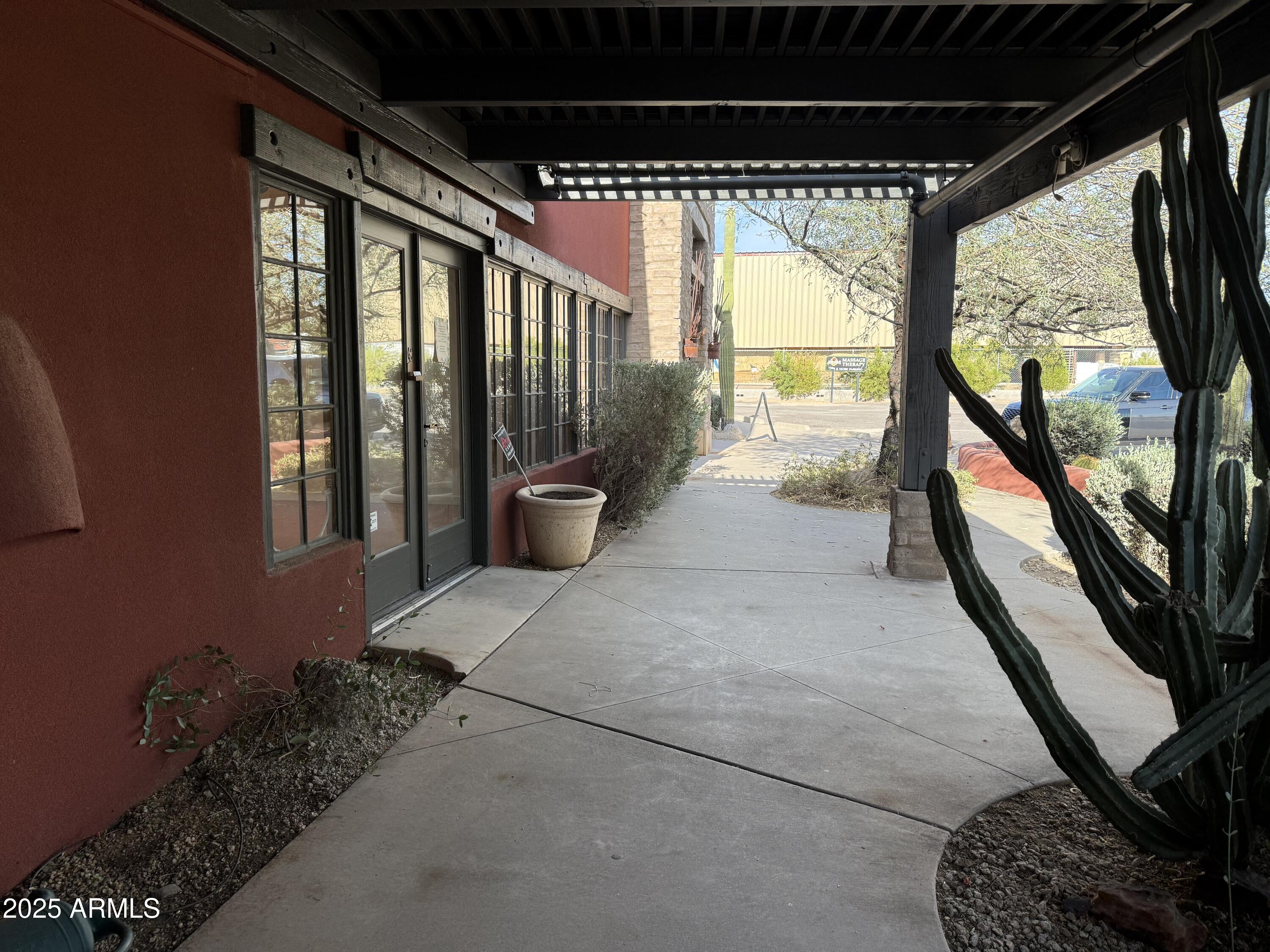 6130 E CAVE CREEK Road 3B