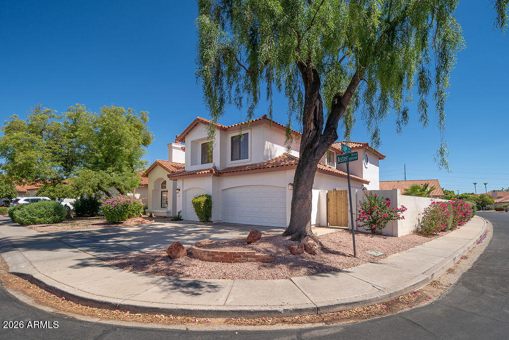 5631 W Aster Drive