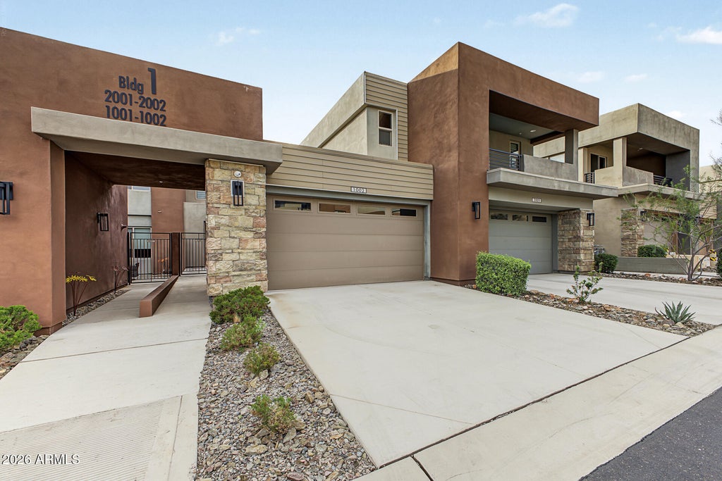Photo of 11673 N 136th Street #1002, Scottsdale, AZ 85259 (MLS # 7093839)