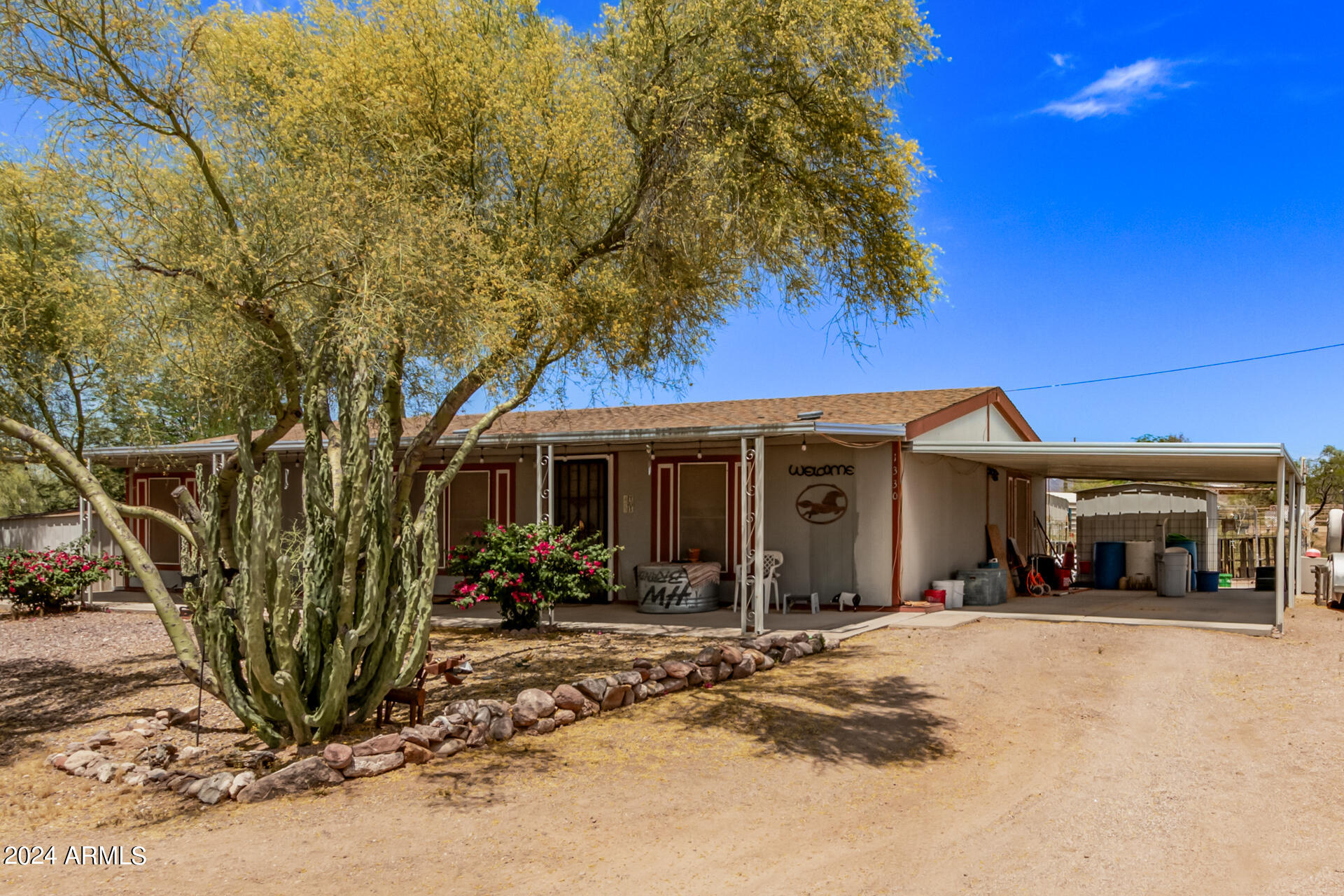 1330 E SCENIC Street