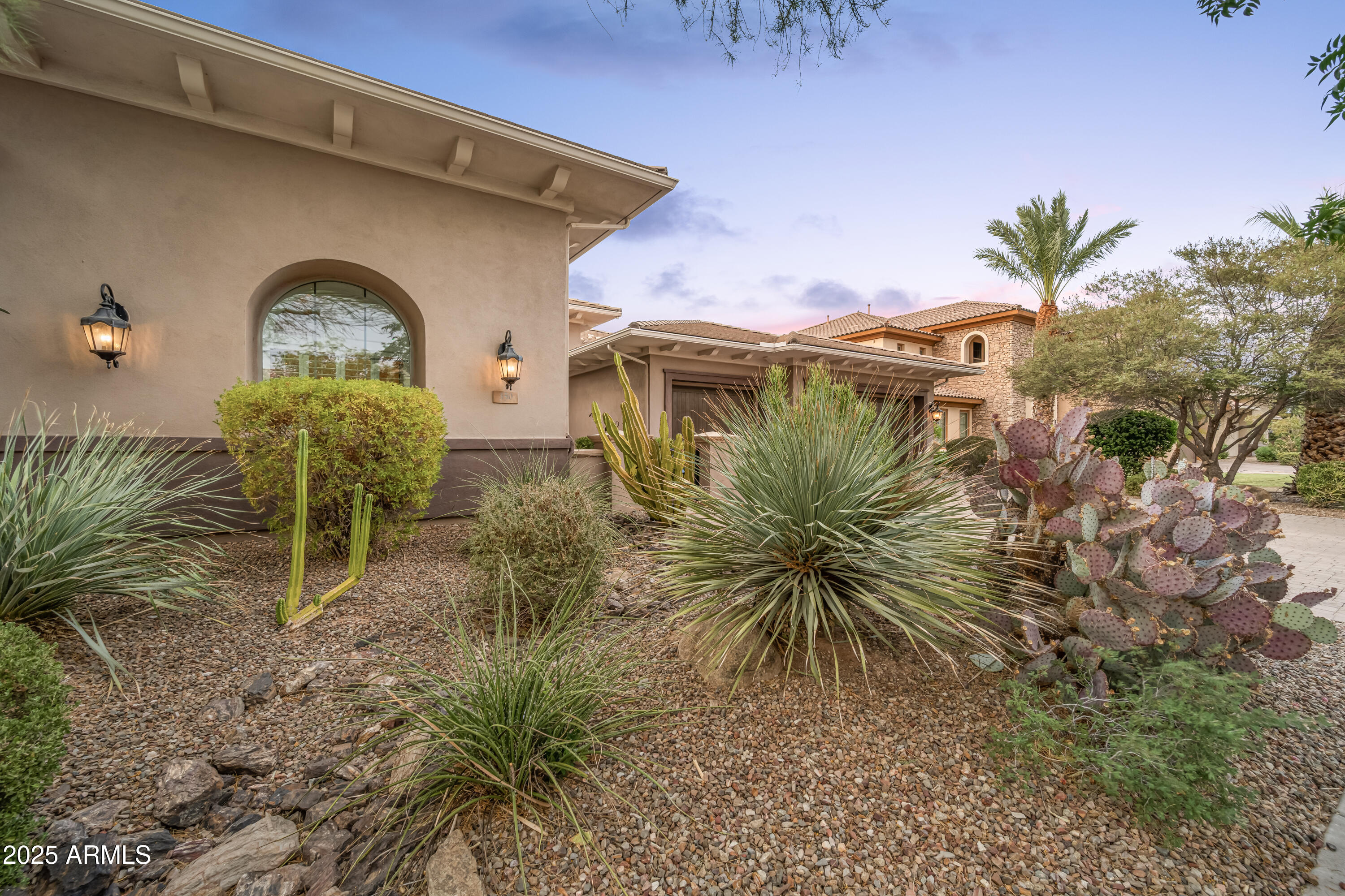 350 W YELLOWSTONE Way