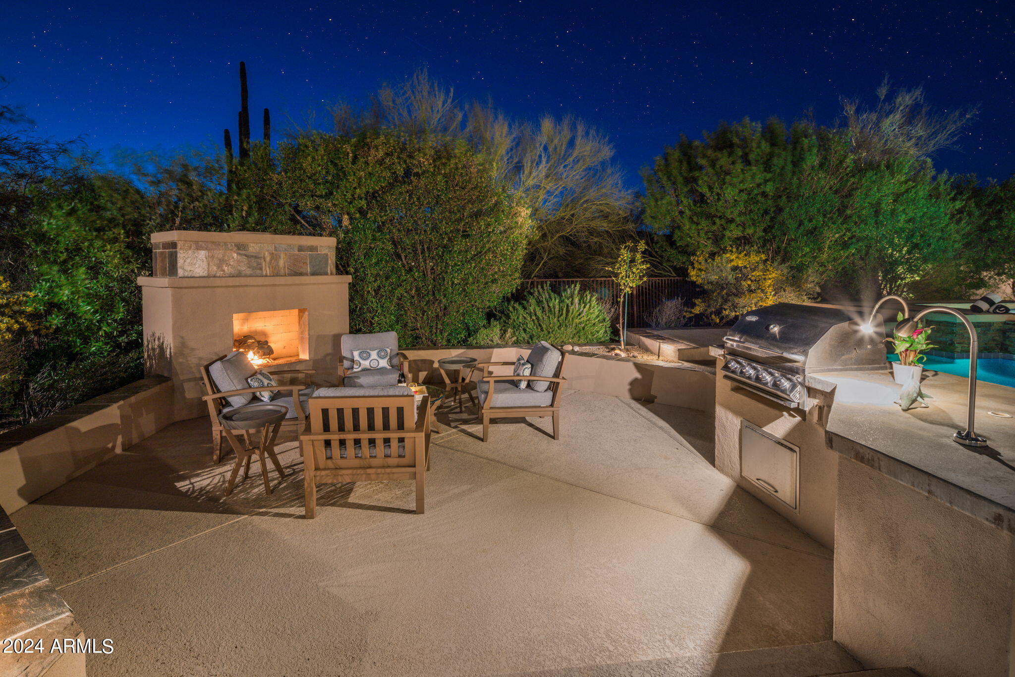 SAGUARO ESTATES - Residential