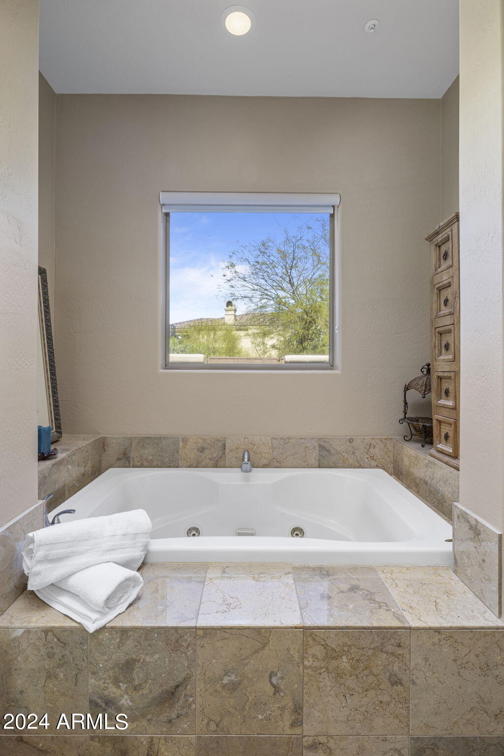 SAGUARO ESTATES - Residential
