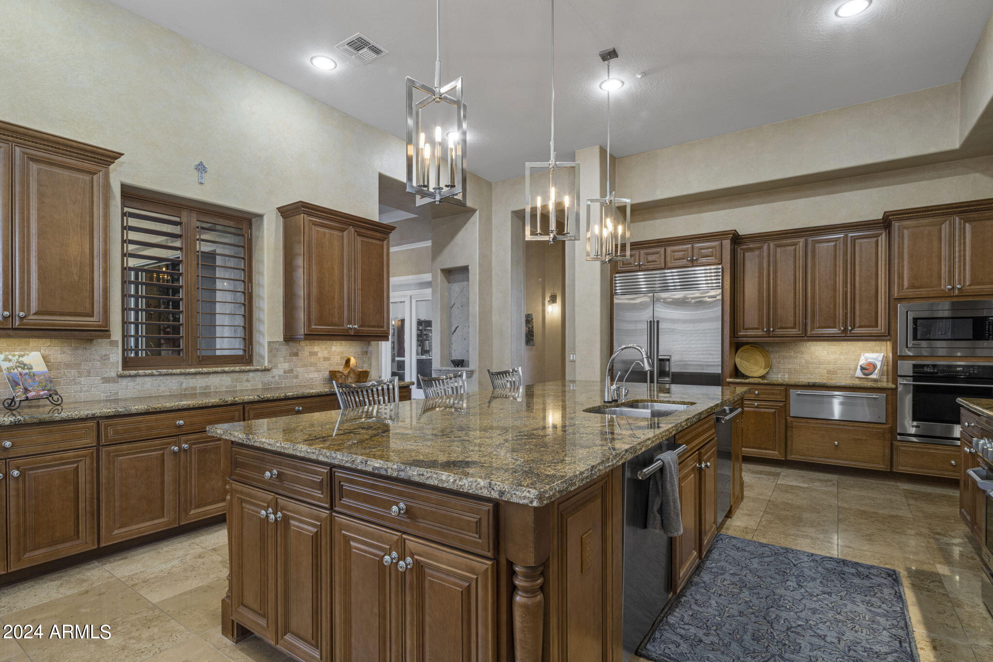 SAGUARO ESTATES - Residential