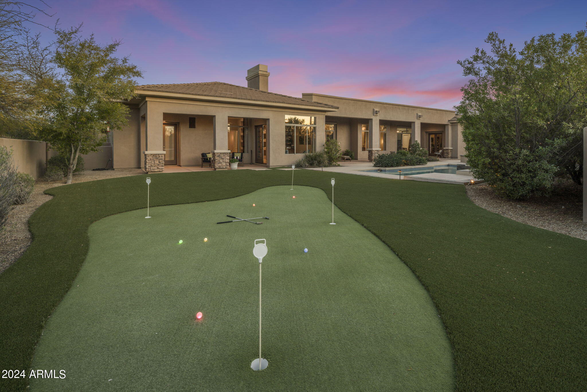 SAGUARO ESTATES - Residential