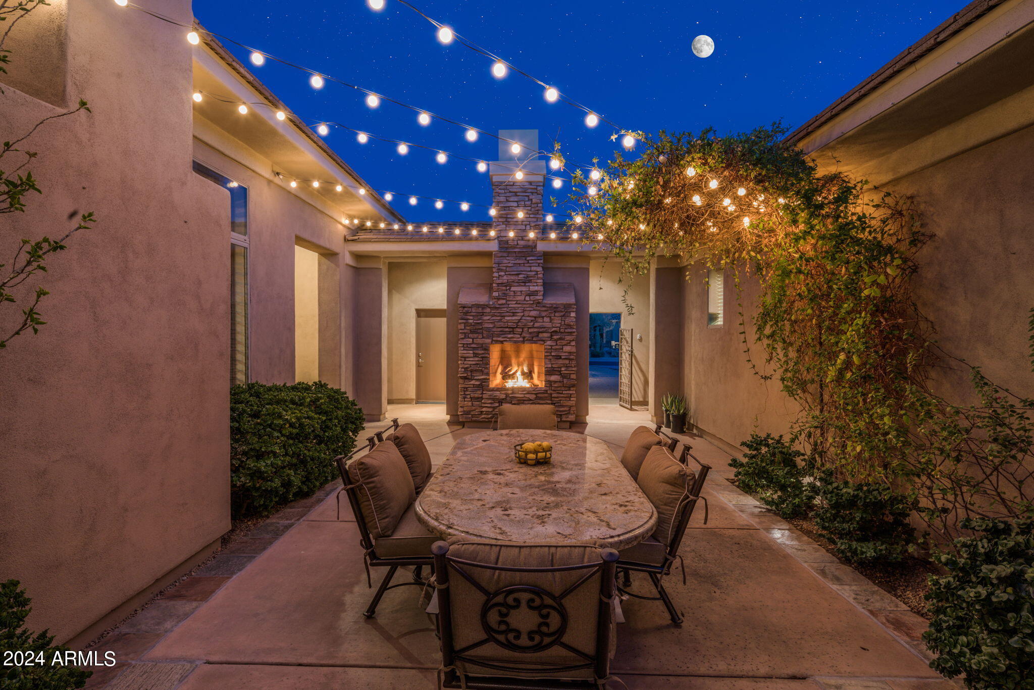SAGUARO ESTATES - Residential