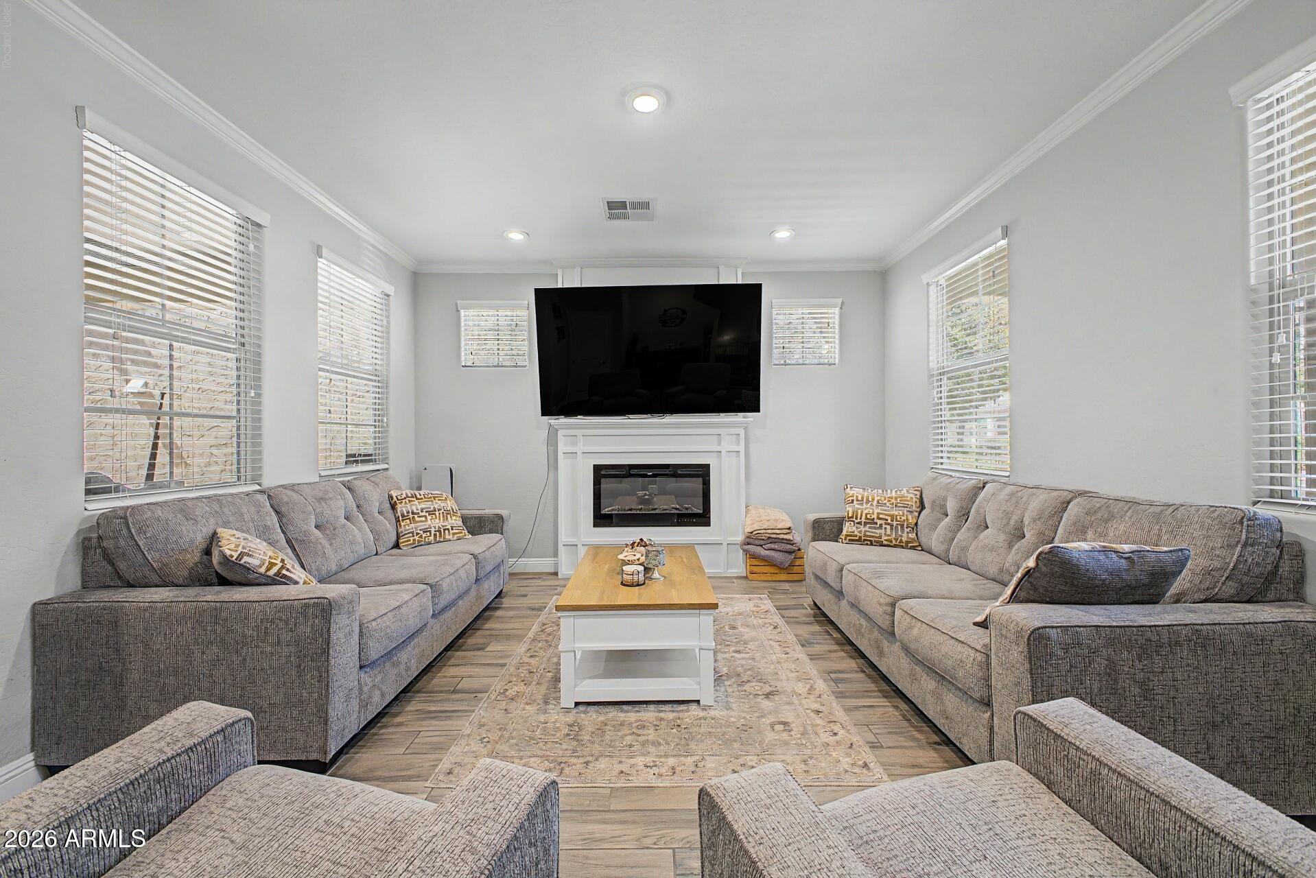 258 N SUNRISE --