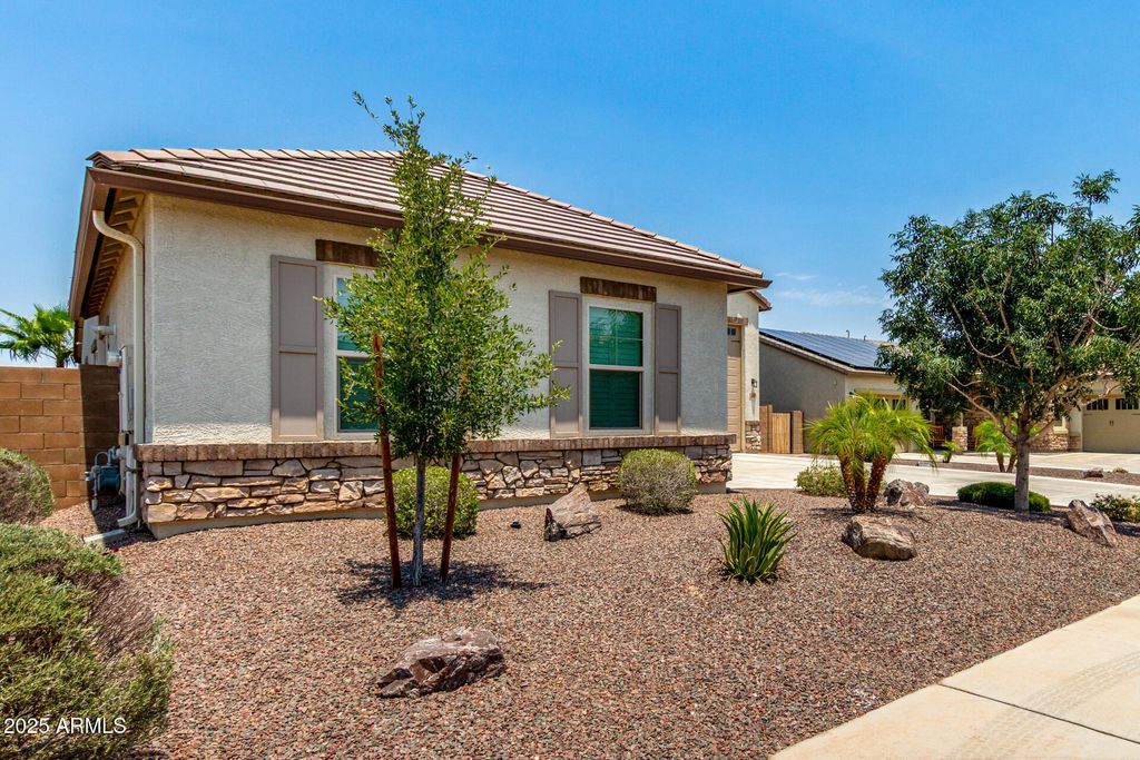 Photo of 17288 W Laurie Lane, Waddell, AZ 85355 (MLS # 6893280)