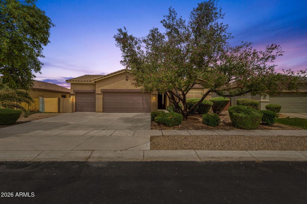 Photo of 4278 E Lantern Place, Gilbert, AZ 85297 (MLS # 7024907)