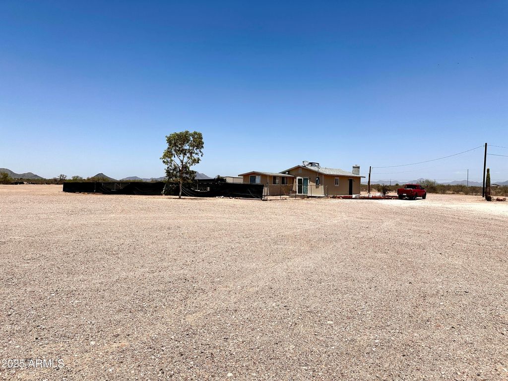 Photo of 3318 N 427th Avenue, Tonopah, AZ 85354 (MLS # 6868621)