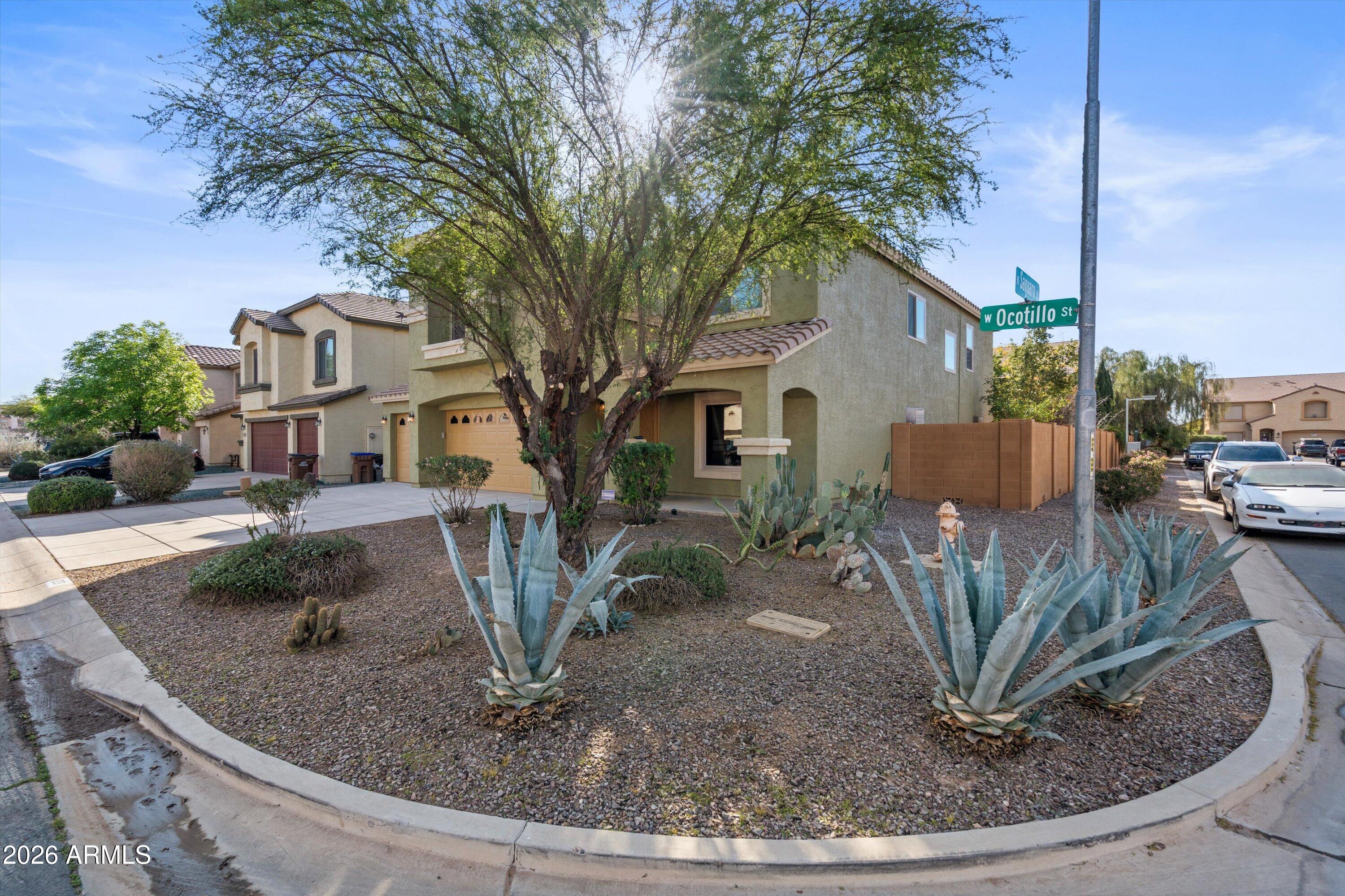 1231 W OCOTILLO Street