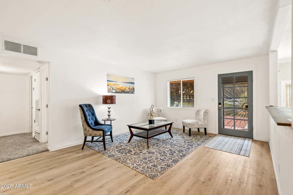Photo of 2901 N East Street, Flagstaff, AZ 86004 (MLS # 7056414)