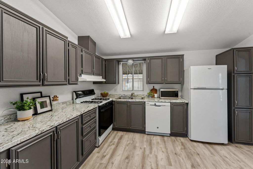 Photo of 2401 W Southern Avenue #155, Tempe, AZ 85282 (MLS # 6987524)