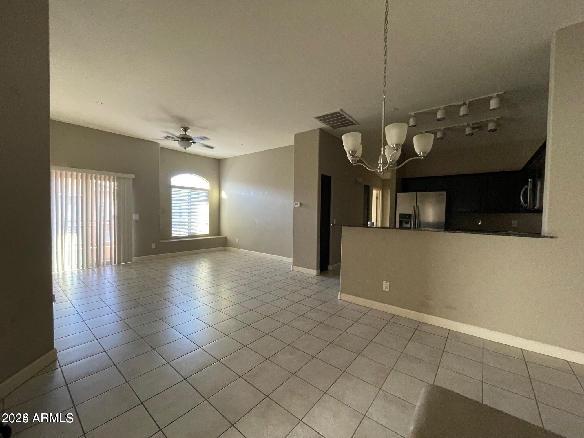 2150 W Alameda Road Unit 2135