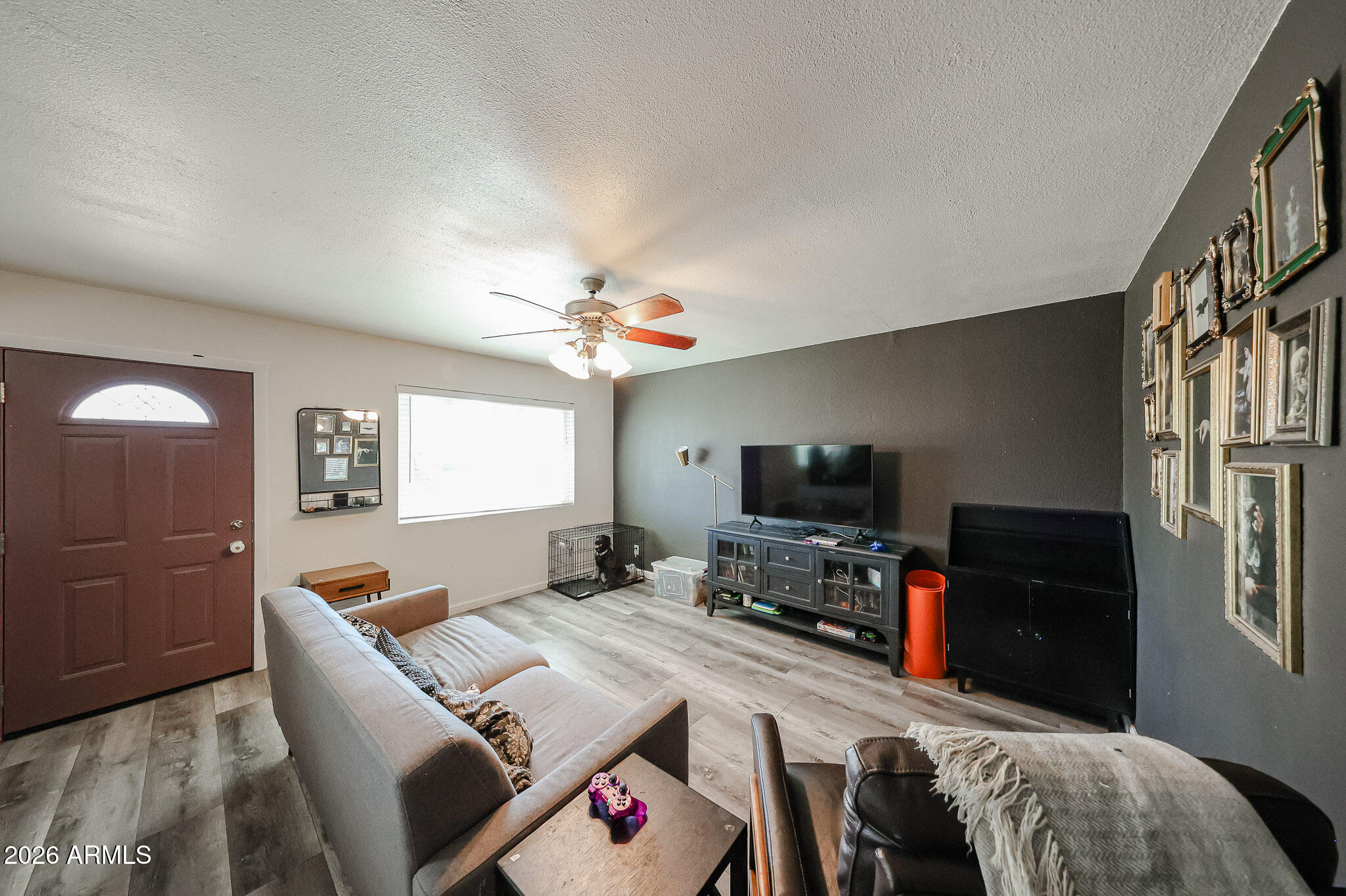 2422 E CAMINO Street