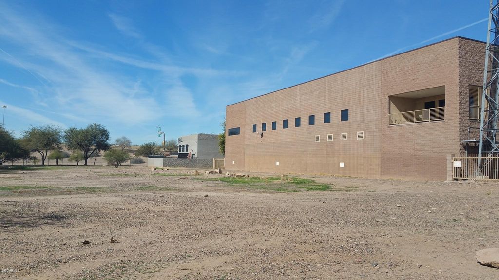 Photo of 2130 E Washington Street #'-', Phoenix, AZ 85034 (MLS # 7046907)