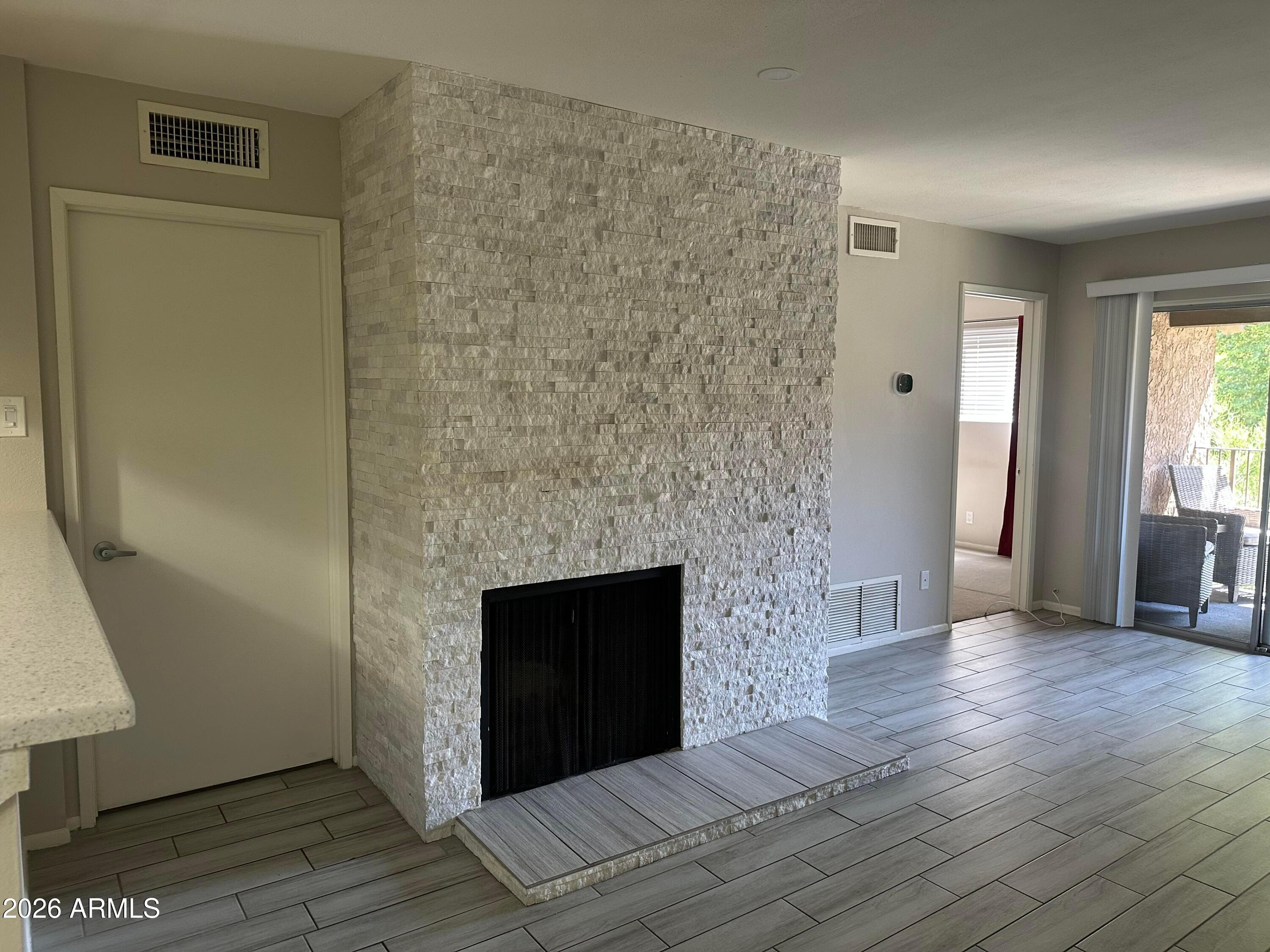 5525 E Thomas Road Unit R8