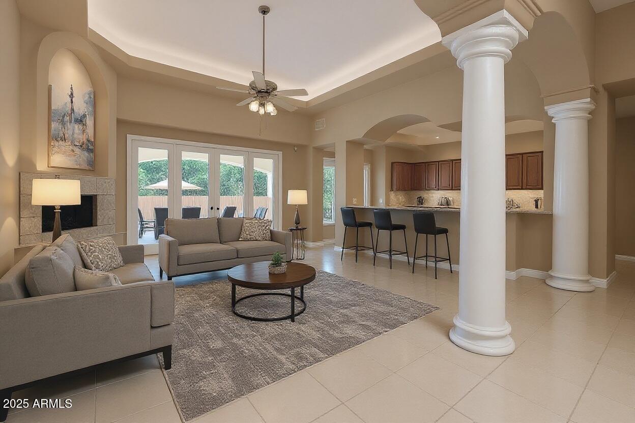 5534 W Riviera Drive